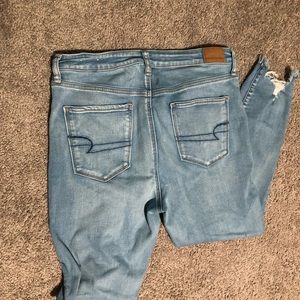 American eagle size 12 for women, in very good condition